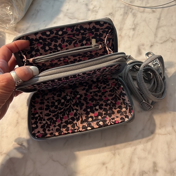 Vera Bradley Iconic RFID All in One Crossbody Gray Denim Yin Yang - Picture 6 of 12